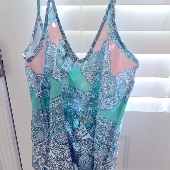 Tank top - Picture 1 of 3